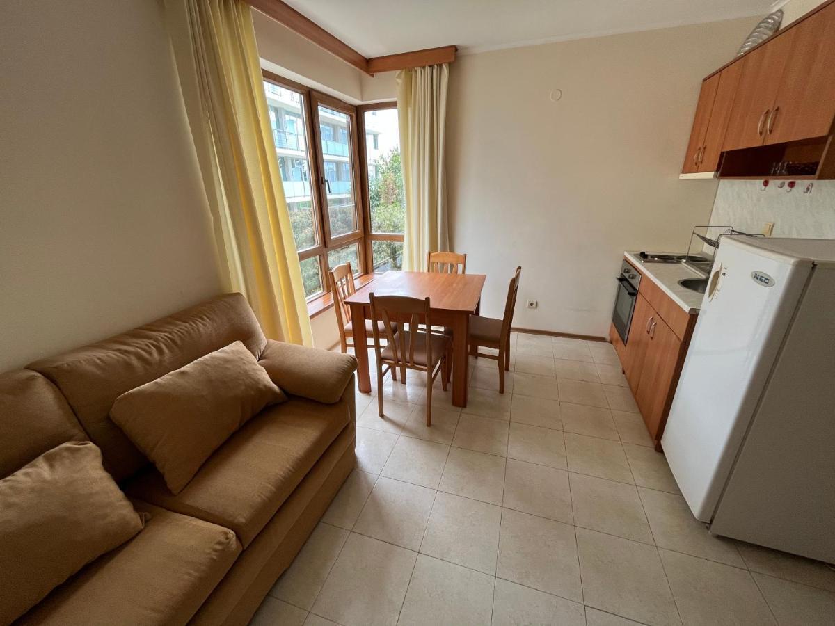 Vadim Apartments In Panorama Beach Vigo Nessebar ภายนอก รูปภาพ