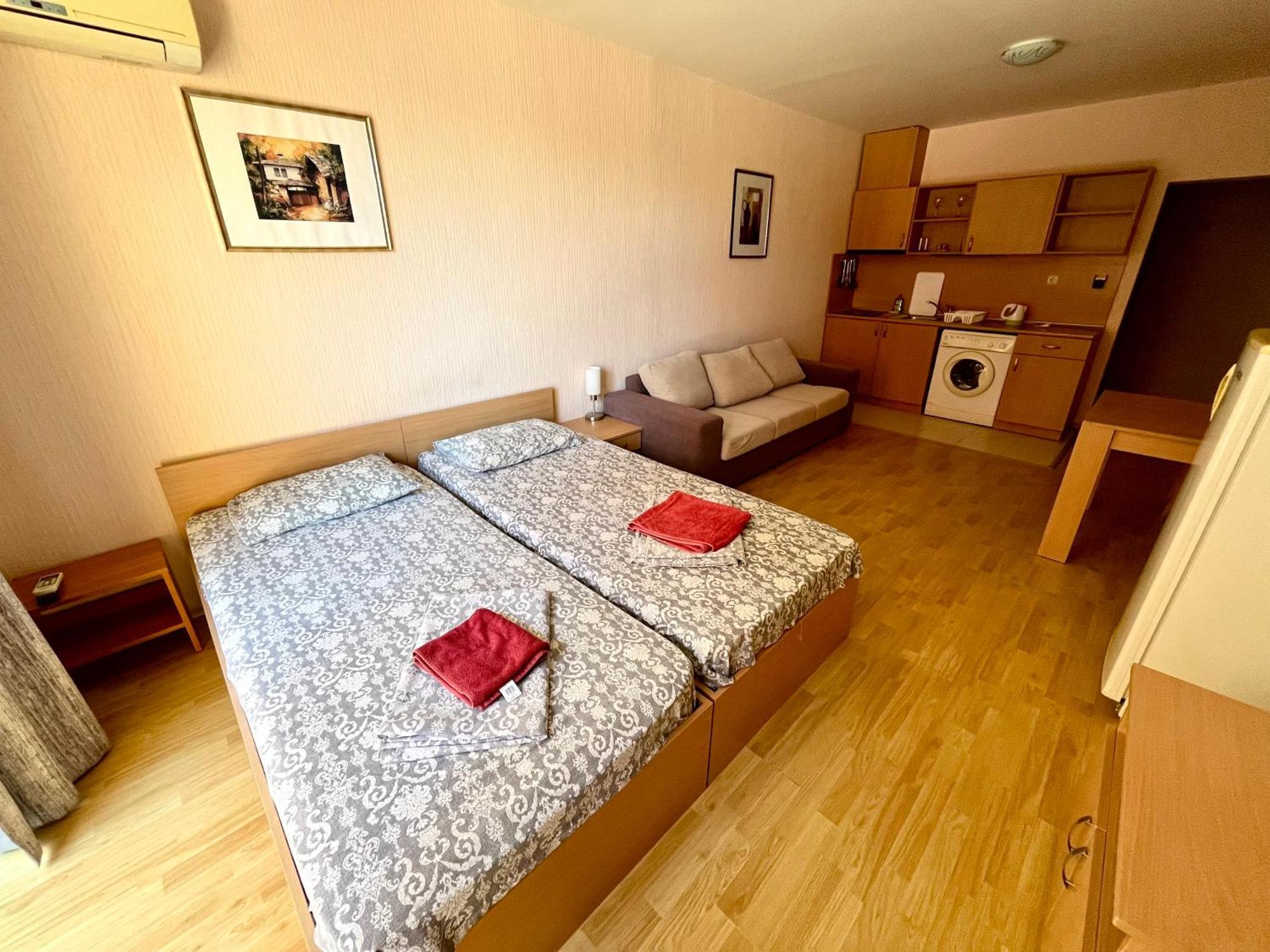 Vadim Apartments In Panorama Beach Vigo Nessebar ภายนอก รูปภาพ